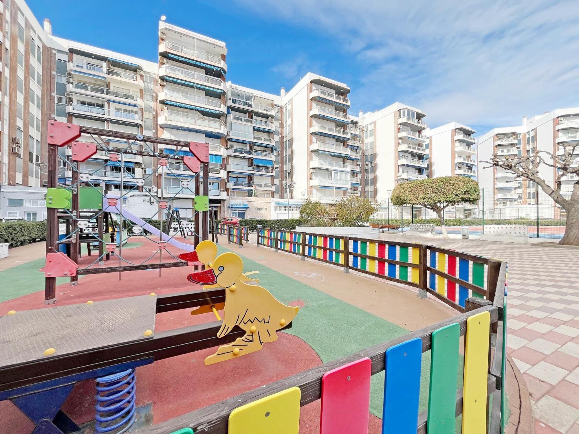Global Properties, Apartamento Con Terraza E Increibles Vistas Al Mar Puerto de Sagunto Ngoại thất bức ảnh